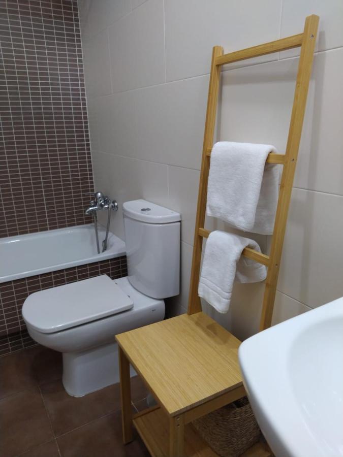 Casa Aurea-Apartamento Zona Antigua,Parking Y Wifi By Delabra Apartments 오비에도 외부 사진