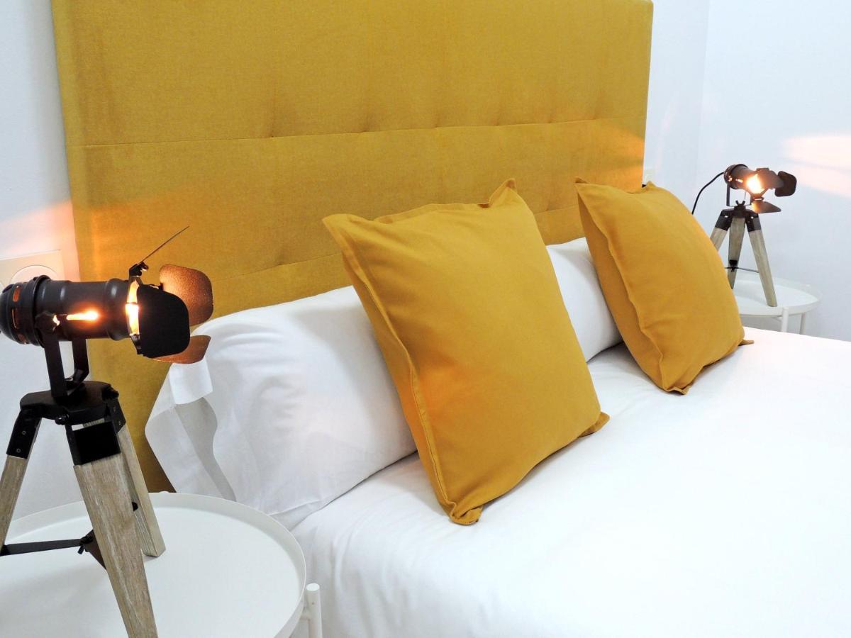 Casa Aurea-Apartamento Zona Antigua,Parking Y Wifi By Delabra Apartments 오비에도 외부 사진